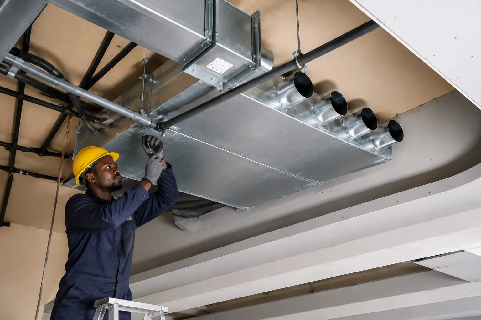 Maintenance HVAC and refrigeration service